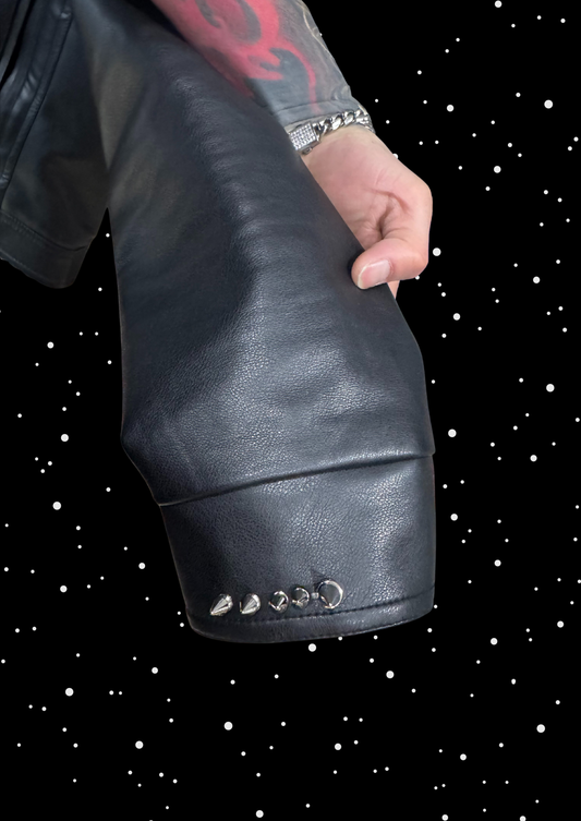 unisex studded leather jacket front view

black leather jacket with metal studs

punk rock unisex biker coat

close‑up of studded leather texture

unisex moto jacket with silver studs

edgy rocker style leather outerwear

unisex black studded moto jacket

high quality faux leather studded jacket

studded sleeve detail on unisex jacket

unisex punk fashion leather jacket